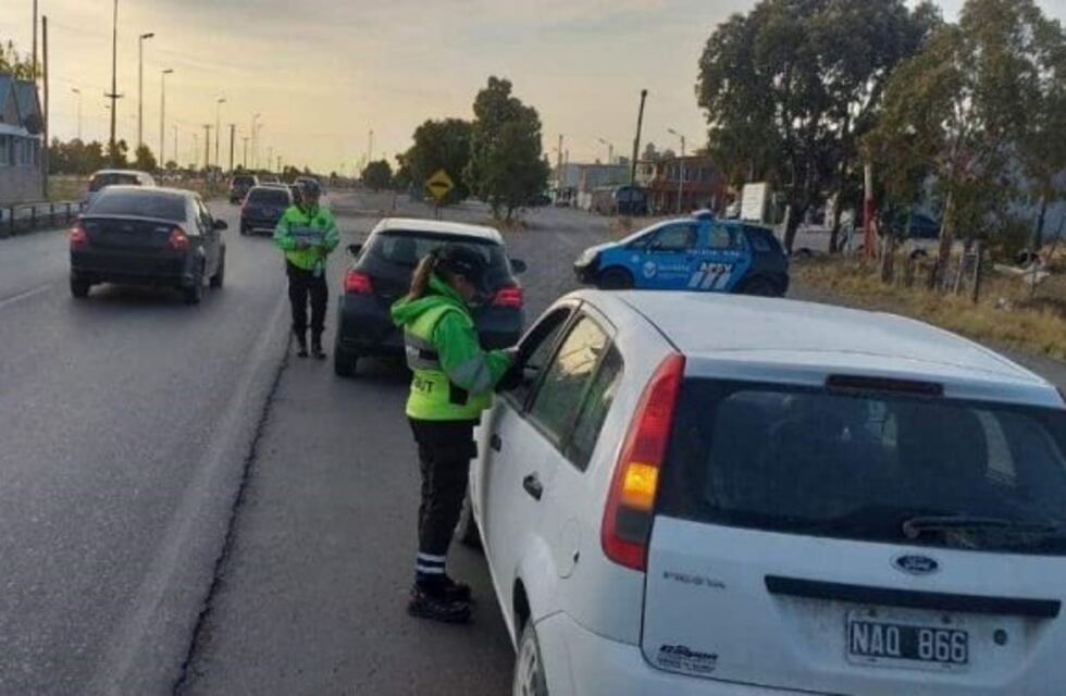 Seguridad: establecen horario restringido al ingreso de vehículos particulares a la provincia