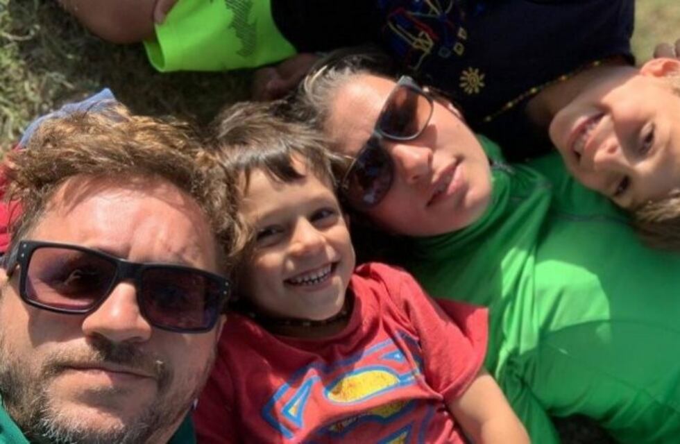 La canción de una familia para mimar a los abuelos en esta cuarentena