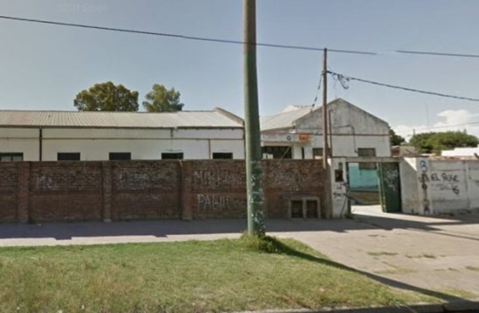 Otro colegio platense fue víctima de vandalismo