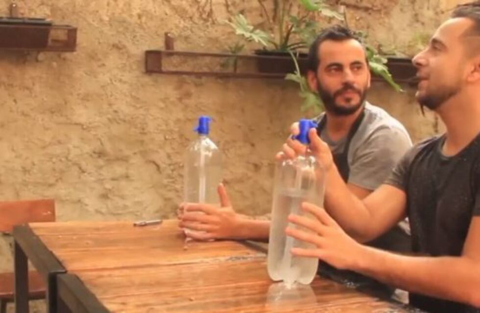 A puro "sifonazo" con Camilo y Nardo, regresó el programa "Asado al Toque"