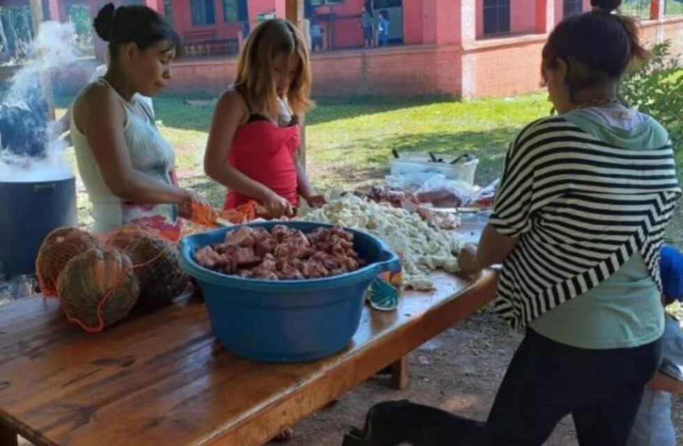 La fundación River Plate asistió a familias de aldeas de Iguazú