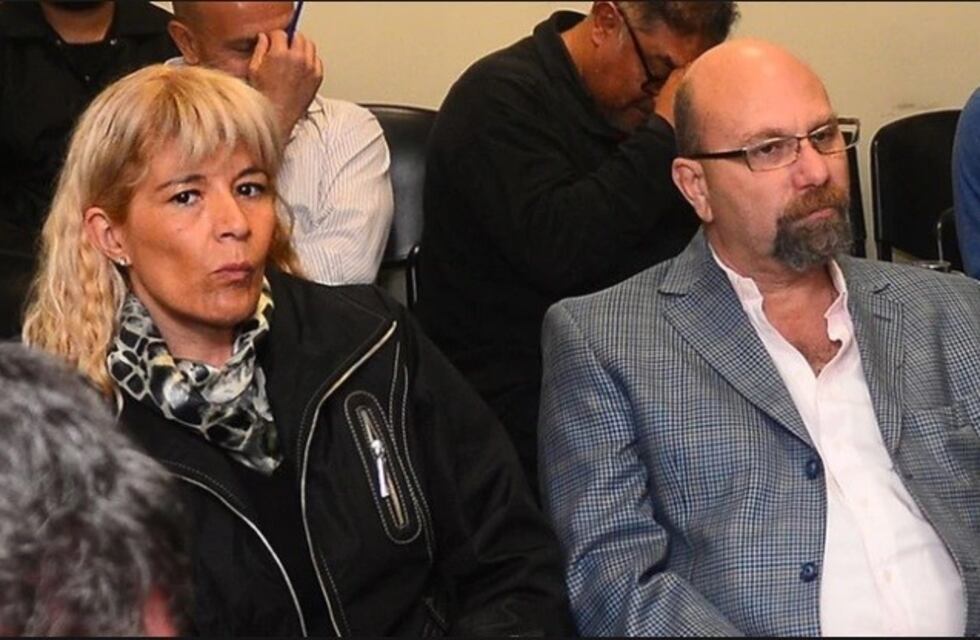 Allanaron la casa de Luis Lobos y secuestraron dos vehículos