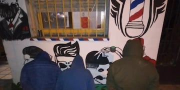 Desarticularon una banda que hacía entraderas en La Plata y usaba una peluquería de pantalla en Los Hornos (Web)