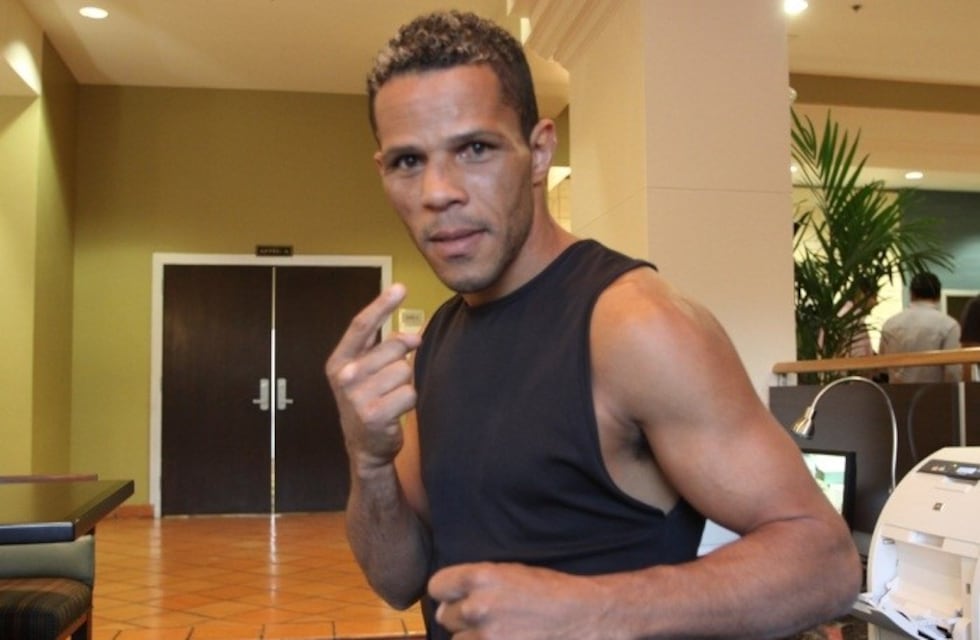 Adailton de Jesús será el rival de Rodrigo "La Hiena" Barrios