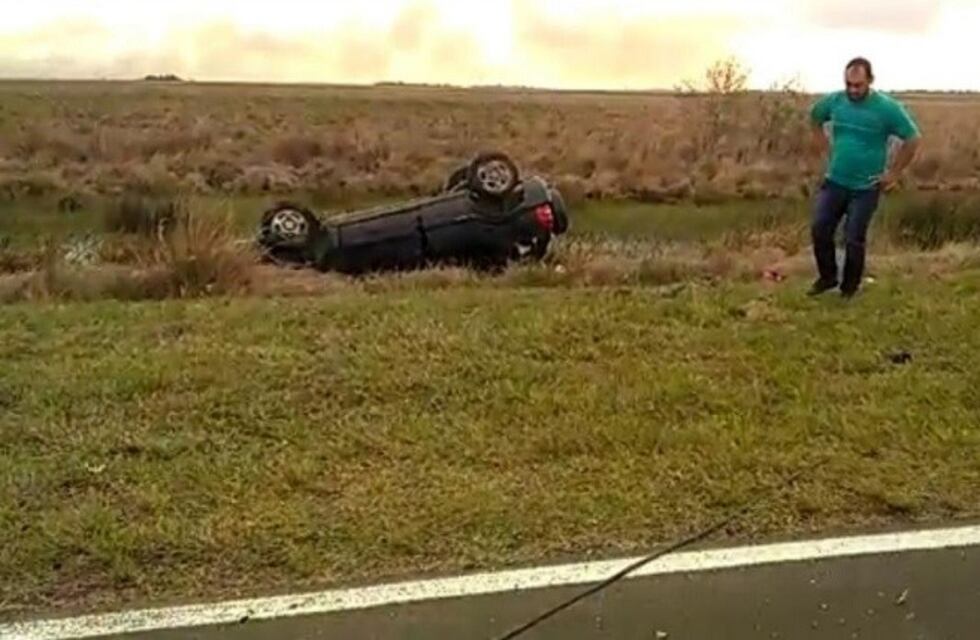 Mantilla: una madre y sus dos hijas murieron tras el vuelco de una camioneta en ruta 12