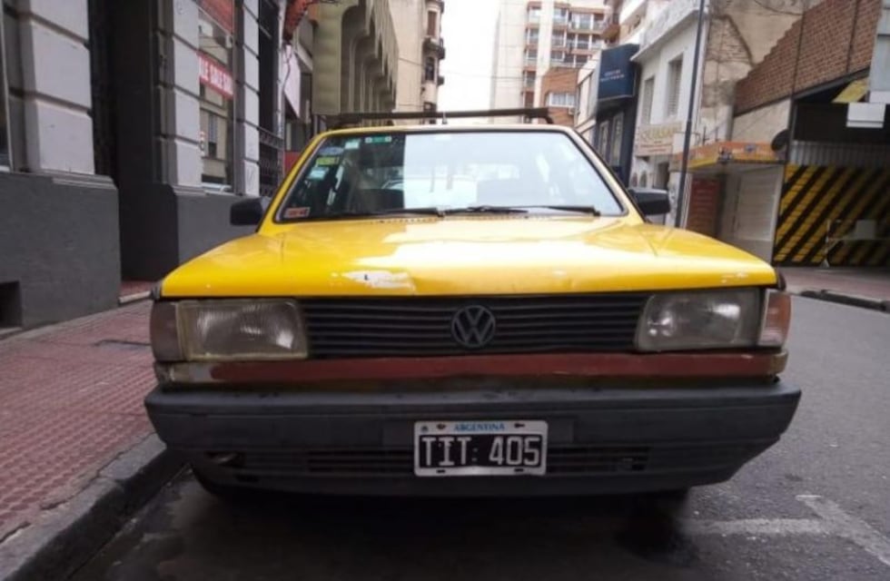 Le robaron el auto a una maestra cordobesa que da clases en cinco escuelas rurales