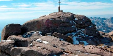 Los turistas emprendieron un viaje al Cerro Champaquí y el último contacto fue el lunes por la siesta.