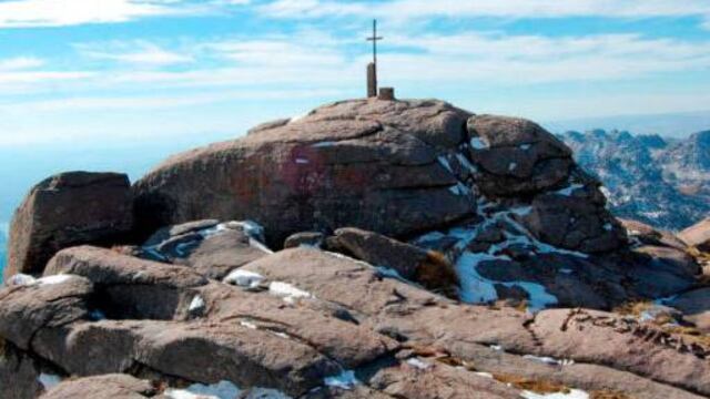 Los turistas emprendieron un viaje al Cerro Champaquí y el último contacto fue el lunes por la siesta.
