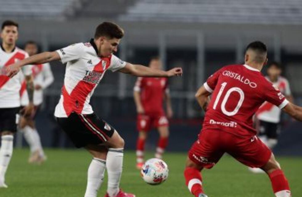 Julián Álvarez sería titular ante Boca por Copa Argentina en La Plata