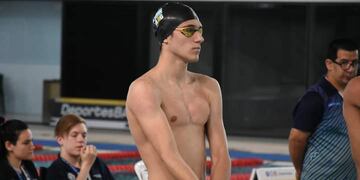 Benjamín Ghione de Arroyito natación Unión Santa Fe
