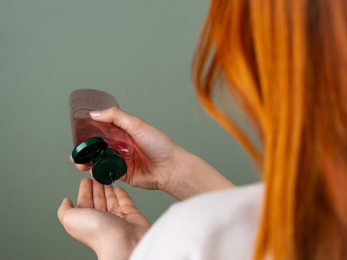 Cómo reciclar el pote del shampoo: estos son los 3 usos para reutilizar en casa