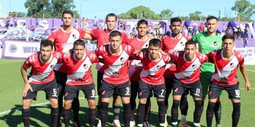 Deportivo Maipú es uno de los equipos protagonistas de la Primera Nacional.