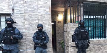 En la ciudad ubicada al sur de Rosario se ordenaron 37 allanamientos.