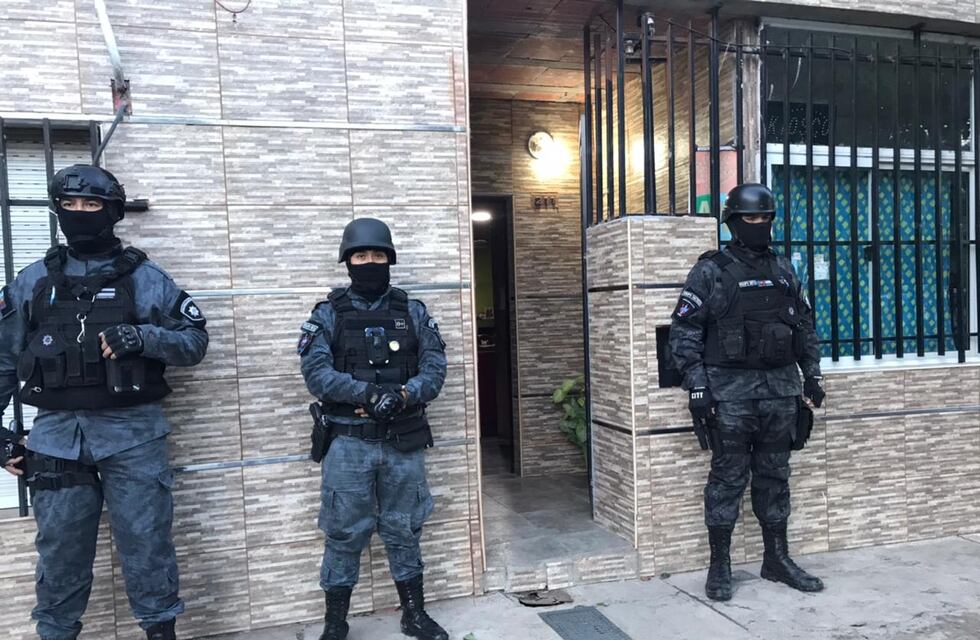 Extorsiones en Villa Gobernador Gálvez: caen tres sospechosos en megaoperativo