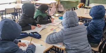 Ola de frío en Argentina: piden suspender las clases.