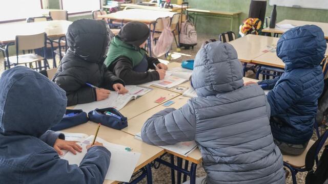 Ola de frío en Argentina: piden suspender las clases.