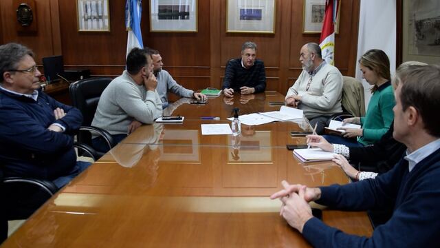 Primera reunión para avanzar en el arreglo de las veredas del microcentro