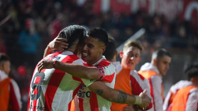 Instituto se lo empató a Unión con un gol de media cancha de Santiago Rodríguez.