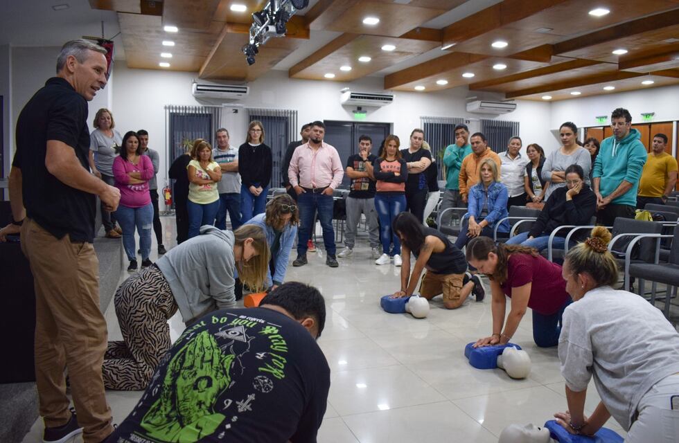 Fundación SEOM capacitó en RCP y Primeros Auxilios.