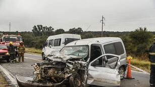 La víctima fatal manejaba una Peugeot Partner.
