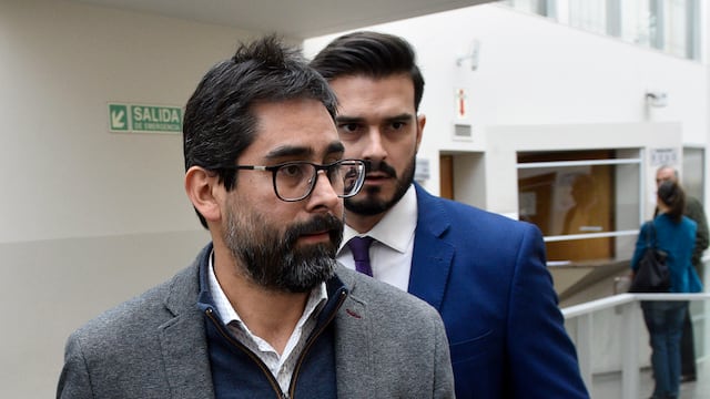 Diego Cardozo, ex Ministro de Salud de la provincia de Córdoba, este jueves con el fiscal Garzón.