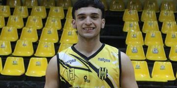El puntaltense Tomás Gómez Lepez seguirá su carrera en Bahiense del Norte.
