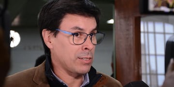 El ministro de Hacienda y Finanzas de Jujuy, Federico Cardozo, dijo que es indispensable que los municipios "tomen conciencia sobre la administración de fondos".