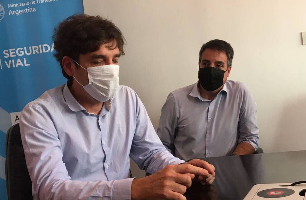 Piden suspensión del conductor que agredió a una mujer porque le chocó el auto