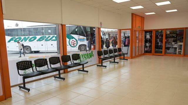 Terminal de Ómnibus de Arroyito Roberto «Pecho» Lencinas.