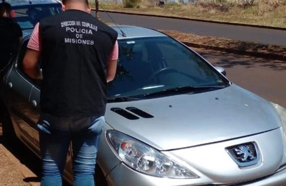 La Policía de Misiones secuestró tres autos denunciados por robo en Posadas y San Vicente