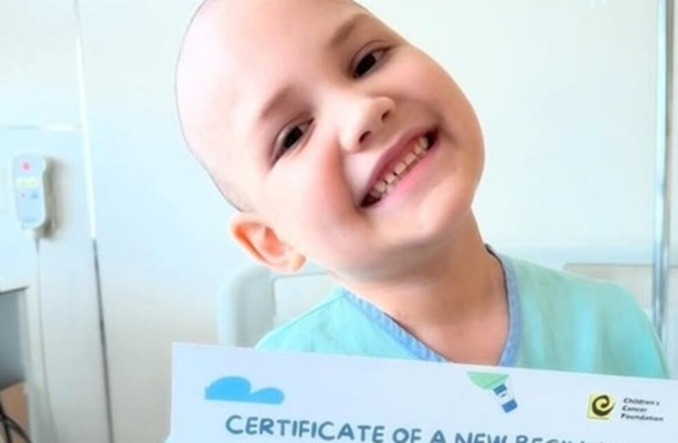 Santino, el niño misionero internado en Singapur, venció la leucemia