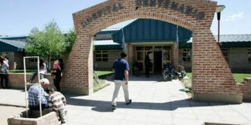 Desde el Hospital Centenario de Neuquén, los médicos dijeron que no pueden dar una respuesta.