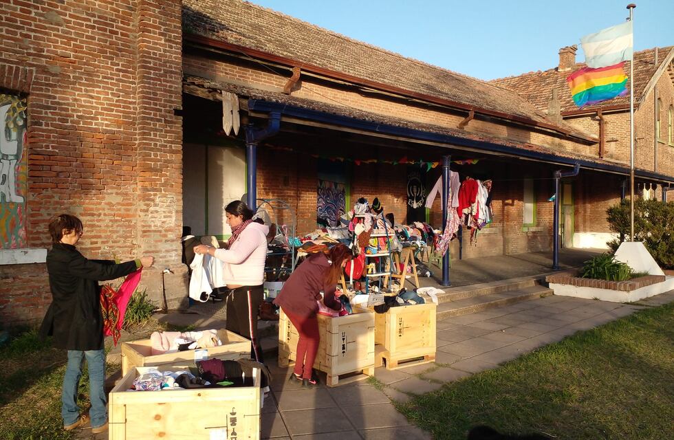 Murga de la Estación realiza una feria