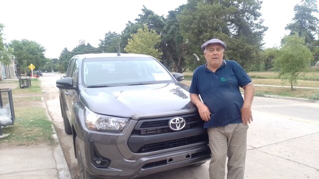 La camioneta que recibió un trabajador de su empleador al jubilarse (Gentileza).