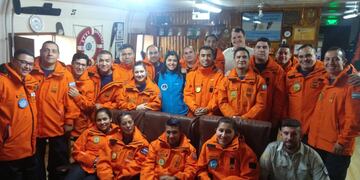 Personal de la Base Orcadas de la Antartida. Permanecerán 14 meses haciendo la "invernada 2023".