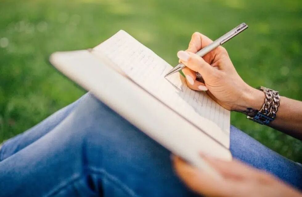 Convocatoria al Concurso Literario del Fondo Editorial Municipal