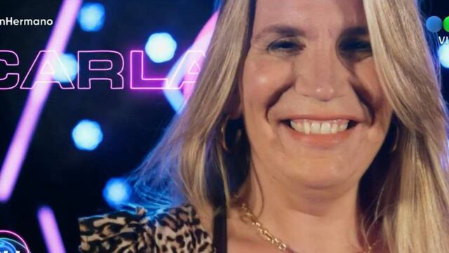 Oriunda de Villa Adelina, es abogada pero no ejerce.