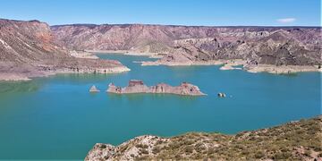 El Cañón del Atuel y Valle Grande son alguno de los sectores del sur mendocino más elegido por los turistas, locales y nacionales.