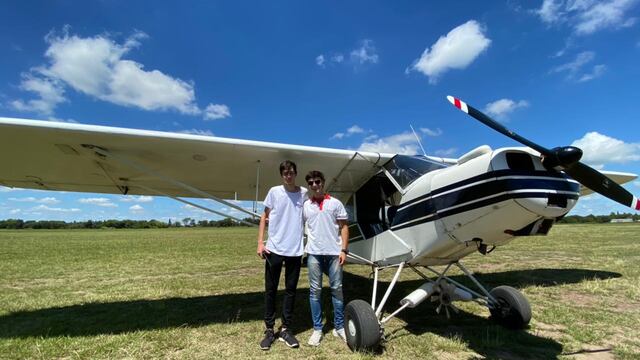 Dos cordobeses son los pilotos de avión más jóvenes del país.