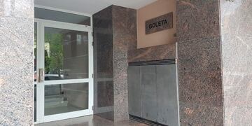 Robaron tres departamentos de un mismo piso en un edificio de Alta Córdoba.