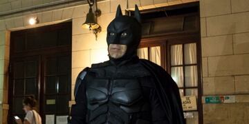 El Batman solidario de La Plata dejará de ser el superhéroe.