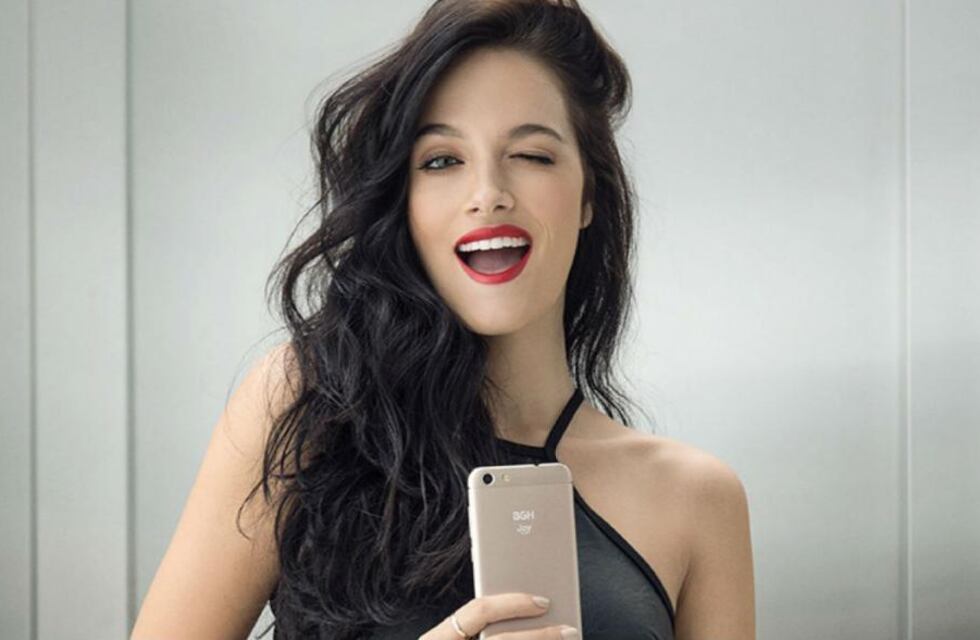 Oriana Sabatini posó en Instagram con un top ajustado