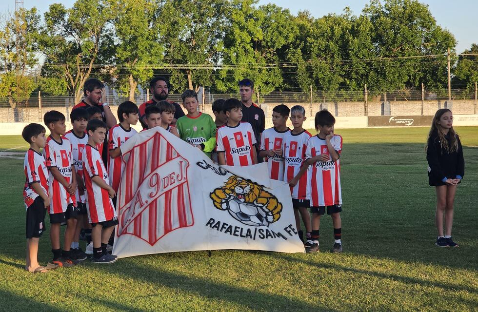 Comenzó el Torneo Internacional Amistad de Oro con sede Humberto Primo