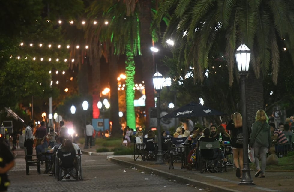 Exitoso Paseo Navideño en el centro rafaelino