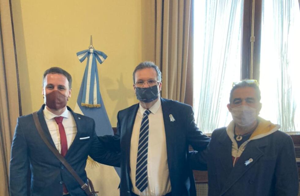 El rector de la UNCAus se reunió con el ministro de Cultura de la Nación