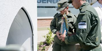 Entronización de la Virgen del Lujan en Gendarmería Nacional en Arroyito