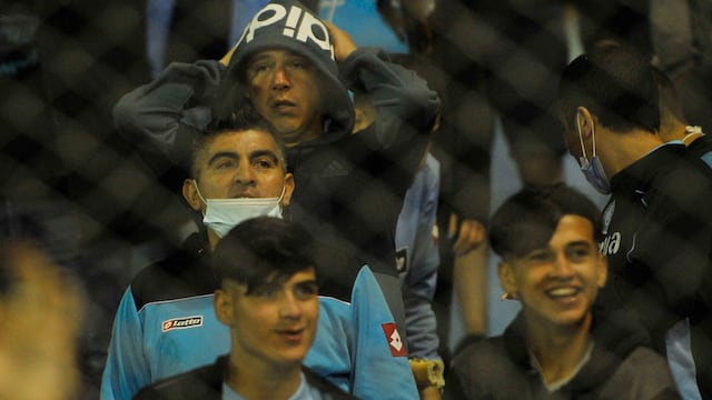 Los hinchas de Belgrano festejaron el domingo, y se viene un cierre de torneo apasionante (foto Javier Ferreyra).