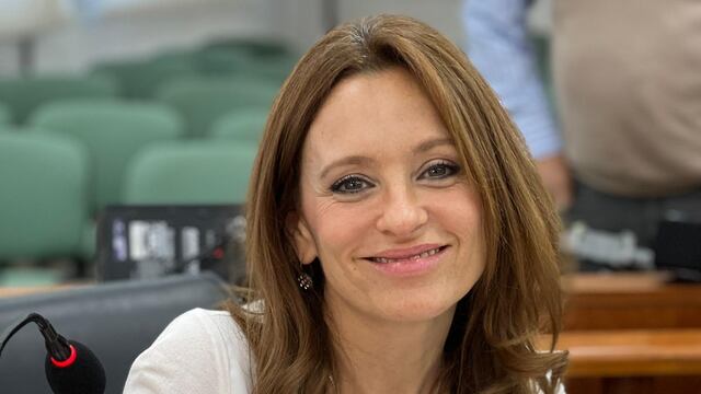 Brenda Vimo renunció a su banca en el Concejo Municipal