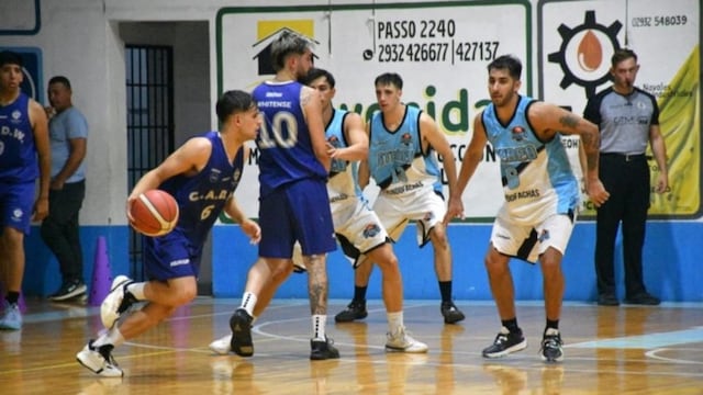 Ateneo recibe a Espora. (Foto: Juana Farías).