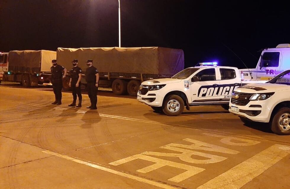 La Policía de Misiones interceptó nuevamente dos camiones que transportaban soja ilegalmente